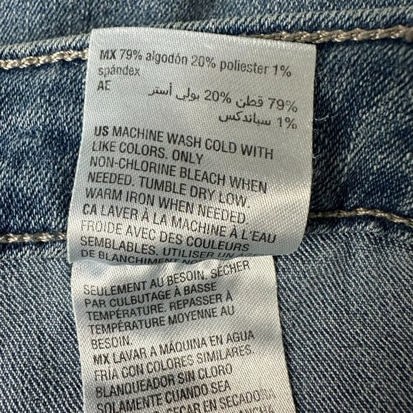 Style & Co. Women's Mid‎ Rise Denim Utility Short, Size 16W, Lourdes Medium Wash - Picture 10 of 11